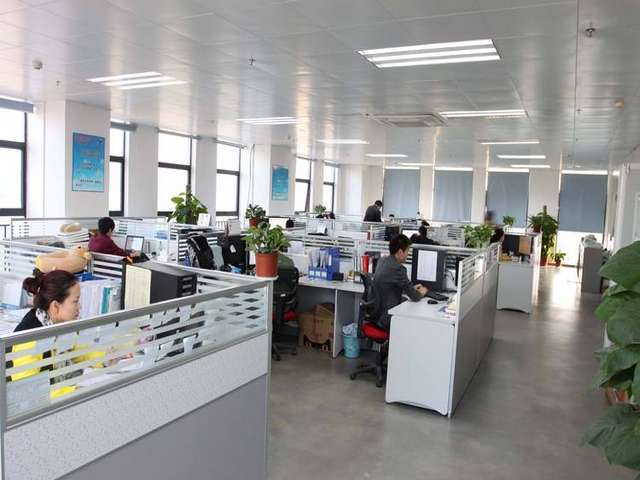 国内精华液代理加盟费用